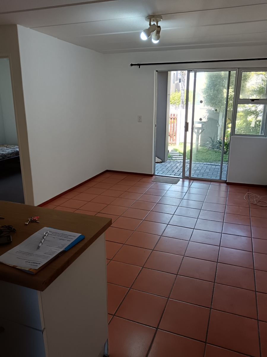 To Let 2 Bedroom Property for Rent in West Beach Western Cape